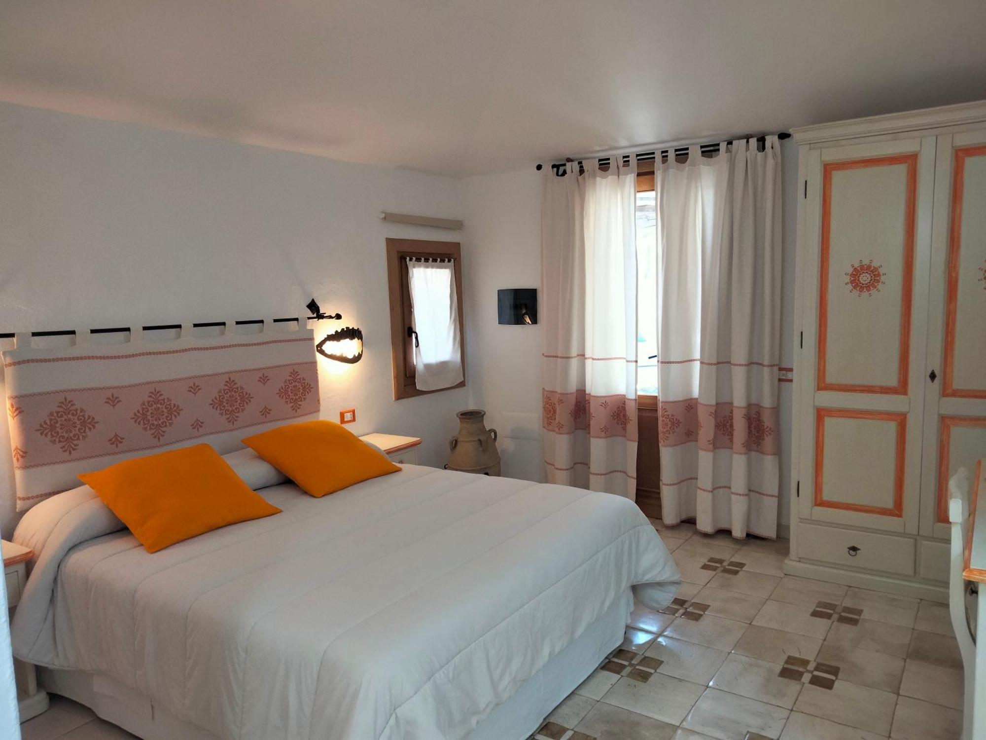 Residenza Di Campagna Seranile Dorgali Luaran gambar