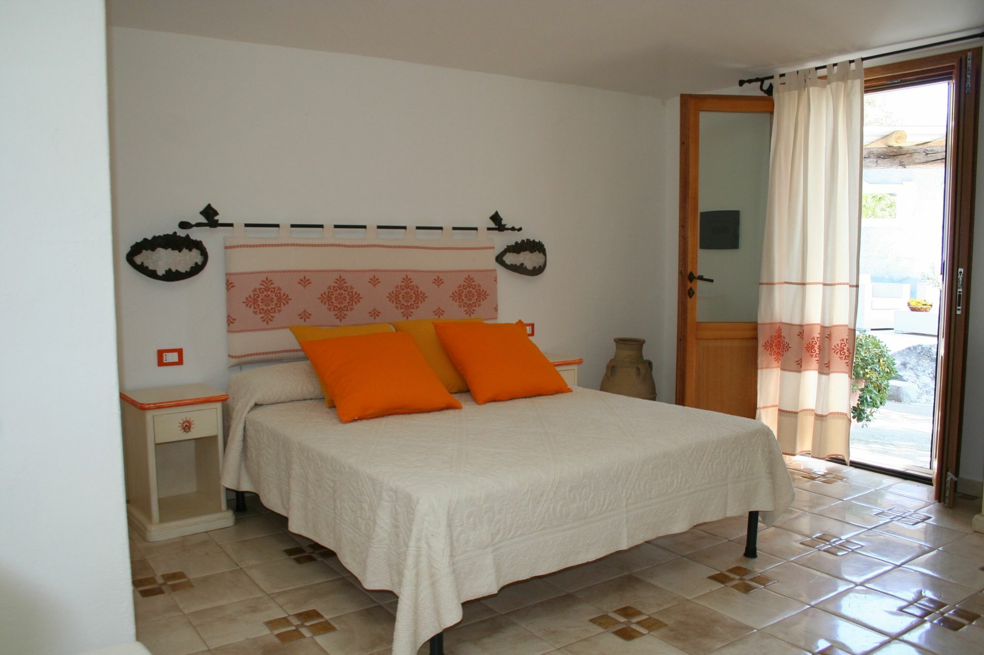 Residenza Di Campagna Seranile Guest House Dorgali Luaran gambar